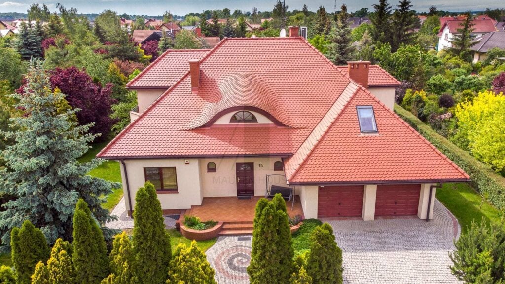 Wyjątkowy dom z pięknym ogrodem niemal we Wrocławiu
